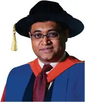  ??  ?? Prof Dr Asif said that AeU’s PhD programme has given him broader perspectiv­es and greater insight into the business’ best practices.