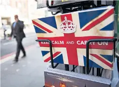  ??  ?? Postcards outside a newsagent in London on the morning of the referendum result