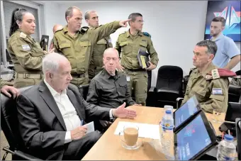  ?? ?? Izraelski ratni kabinet: premijer Benjamin Netanyahu i ministar odbrane Yoav Gallant