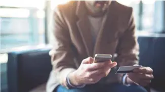  ?? ISTOCK ?? La croissance du commerce en ligne au Québec s’explique notamment par le fait que le téléphone mobile continue de gagner du terrain.