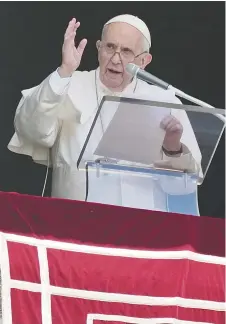  ??  ?? Le pape, au Vatican, Alessandra Tarantino dimanche. -
Associated