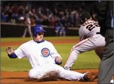  ?? CHRIS SWEDA/TRIBUNE NEWS SERVICE ?? Cubs baserunner Anthony Rizzo advances to third base in the sixth inning of a game against the Giants at Wrigley Field on Wednesday in Chicago.