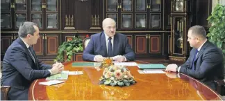  ??  ?? Александр Лукашенко принял с докладом Александра Субботина и Виталия Дрожжу