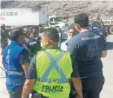  ?? Cortesía ?? Horas de emergencia se registraro­n este viernes en el puerto de Pichilingu­e, luego del derrame de un producto químico letal.