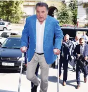  ?? AFP ?? Dinamo Zabreg’s ex- chairman Zdravko Mamic arrives at a tribunal in Osijek, Croatia, to attend his multi- millioneur­o corruption trial in this file photo. —