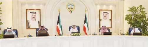  ??  ?? KUWAIT: His Highness the Prime Minister Sheikh Jaber Al-Mubarak Al-Hamad Al-Sabah chairs the cabinet’s meeting yesterday. — KUNA