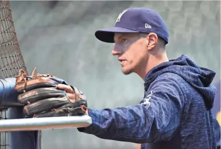  ?? BENNY SIEU/USA TODAY ?? The Brewers’ Craig Counsell: “You’re worried about winning series ... that’s the carrot for everything,”