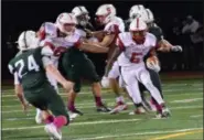  ?? DEBBY HIGH/FOR DIGITAL FIRST MEDIA ?? Souderton’s Willie Goods took the ball and ran for a touchdown Friday night.