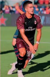  ?? AFP ?? André Silva, 22 anni, dopo il gol al Barcellona