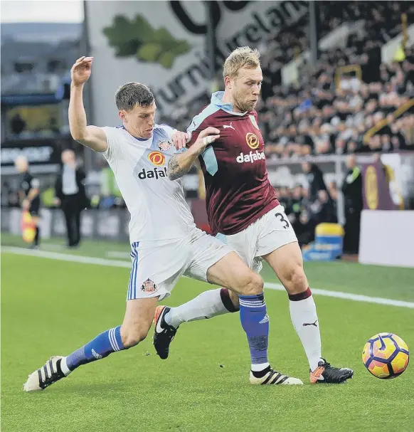  ??  ?? Will Billy Jones make a return to the starting line-up? Or could he be rested further and called upon for the West Brom clash?