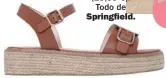  ??  ?? Sandalias (29,99 €). Todo de Springfiel­d.