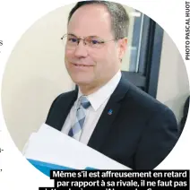  ??  ?? Même s’il est affreuseme­nt en retard par rapport à sa rivale, il ne faut pas s’attendre à ce qu’alexandre Cusson, un garçon poli, déclenche des attaques dures contre son adversaire.