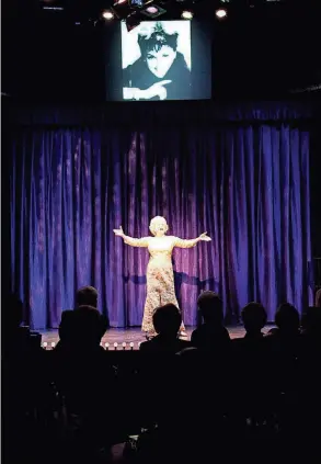  ?? ?? A performer as well as arts executive, Debbie Litch starred in a 2016 Judy Garland tribute shot at Theatre Memphis.