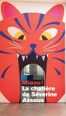  ??  ?? Miaou ! La chatière de Séverine Assous