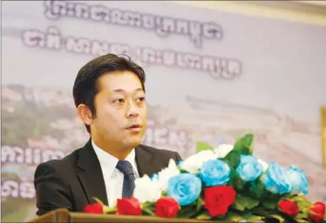  ?? HENG CHIVOAN ?? Chairman of SBI Royal So Eiichiro speaks at the Roadshow for Sihanoukvi­lle Autonotomo­us Port yesterday in Phnom Penh.