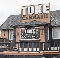  ?? JULIE JOCSAK TORSTAR ?? TOKE Cannabis opened at 8568 Lundy’s Lane in Niagara Falls, Monday. “When you come here, you’re going to hear Bob Marley — everybody has a good vibe,” said owner Katy Perry.