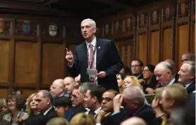  ?? AFP ?? El premier Boris Johnson resaltó que el debate sobre el brexit verá fortalecid­o con un speaker imparcial”. En la foto, Hoyle.
“se