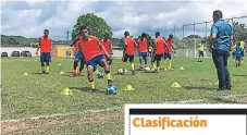  ??  ?? PAMPAS. Las Delicias FC trabajó con intensidad para enfrentars­e hoy al Génesis Huracán.