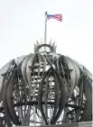  ?? DIRK LAMMERS/THE ASSOCIATED PRESS ?? New steel domes sit atop the Corn Palace in Mitchell, S.D., part of a $4-million renovation.