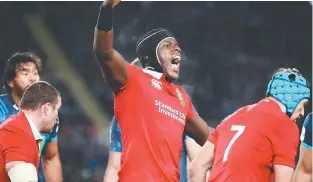  ??  ?? Gamesmansh­ip? Maro Itoje celebrates a positive call for the Lions