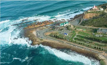  ??  ?? ABOVE Many of SA’s surfing stars have honed their skills at Inner Pool under Lu Whittaker’s tutelage. ABOVE RIGHT Don’t miss having a dip in The Poort, a long natural rock pool, right in front of The Point Hotel and Big Blue Restaurant, overlooked by St Blaize Lighthouse.