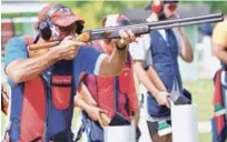  ??  ?? Tiradores de varios países durante una sesión de prácticas en el polígono de tiro de El Higüero, previo a su participac­ión en el Campeonato Centroamer­icano y del Caribe de Tiro al Plato que inicia este martes.