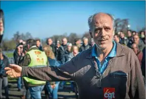  ??  ?? Philippe Poutou durant une grève à l’usine Ford de Blanquefor­t.