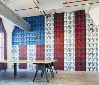  ?? FLAVOR PAPER ?? Brooklyn-based Flavor Paper collaborat­ed with the Andy Warhol Foundation for the Visual Arts for its Elvi wallpaper (US$225 per 15-foot roll, flavorpape­r.com).