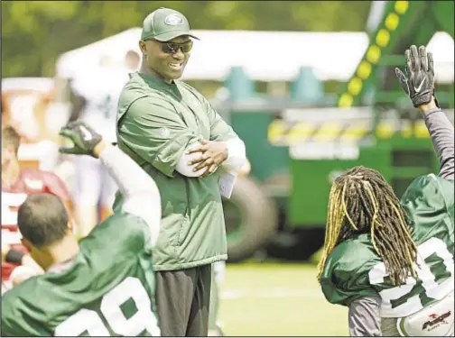  ??  ?? If a Jets players decides to sit or kneel for the national anthem, Todd Bowles again says he would be just fine with it.