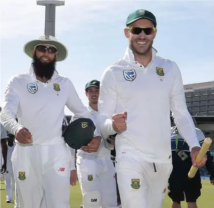  ??  ?? I GOT YOUR BACK: Hashim Amla can’t believe Faf du Plessis has been called out for ball-tampering.