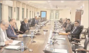  ?? -A PP ?? ISLAMABAD
Federal Minister for Finance and Revenue Senator Ishaq Dar chairing a meeting of Apex Committee on Reko Diq to review the progress on implementa­tion of agreed steps for completion of the Reko Diq agreement.