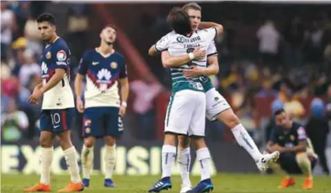  ?? | AP ?? Santos resistió el embate azulcrema y al final eliminó al América.