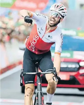  ?? EP ?? Jesús Herrada celebra a la meta el triomf d’etapa a la Vuelta