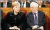  ??  ?? Gedenken in Berlin: Angela Merkel und Josef Schuster. F.: rtr