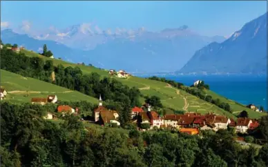  ??  ?? Astonishin­g natural beauty surrounds the Lake Geneva region of Switzerlan­d.