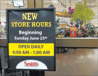  ?? Mark Davis ?? Las Vegas Review-journal The Smith’s supermarke­t on Durango Drive in Centennial Hills is no longer open 24 hours a day. Its hours are 6 a.m. to 1 a.m.