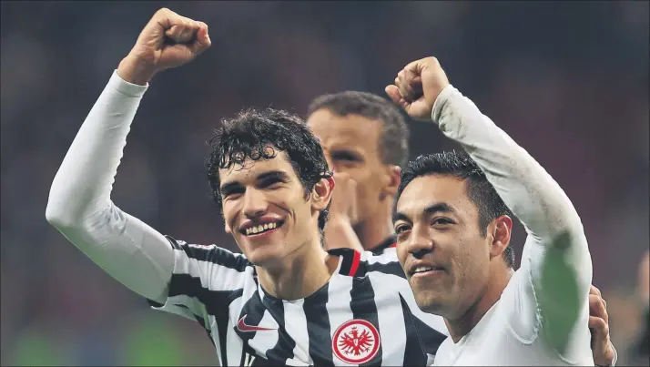  ?? FOTO: GETTY ?? Jesús Vallejo juega en el Eintracht de Frankfurt cedido por el Real Madrid Se está convirtien­do en una de las sensacione­s de la Bundesliga y sus jugadas han dado la vuelta al mundo en las redes sociales