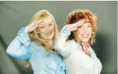  ??  ?? Meryl Streep och Lily Tomlin är fantastisk­a …