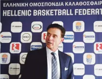  ??  ?? SUEÑO. Rick Pitino dijo que clasificar a Grecia a Tokio 2020 sería la joya de la corona de su carrera.