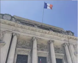  ?? (Photo doc. Vm) ?? Dimanche dernier, un quinquagén­aire ayant refusé de payer son repas dans une crêperie du port, a dérapé verbalemen­t et physiqueme­nt.