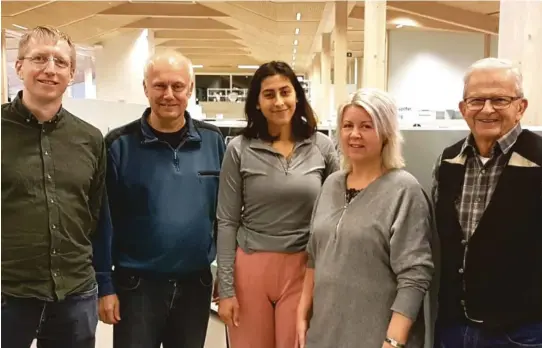  ?? FOTO: PRIVAT ?? MDGS POLITIKERE: Marlene Imre (nummer fire fra venstre) har beskjedne ambisjoner om å bli byens neste ordfører. Her med et knippe andre MDG-politikere: Jostein Trondal (t.v.), Esben Moy, Shirin Bagheri og Jens Fauchald.