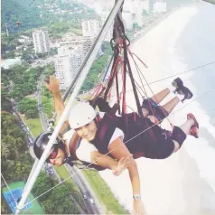  ??  ?? Good times… Lize and Hendrik hang gliding their her honeymoon.