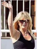  ??  ?? Goldie Hawn ein Jahr später