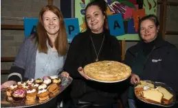  ?? Photo by John Reidy ?? Sudan bound: Health profession­als, Mag Cotter (left) with Niamh Prendivill­e and Dolores O’Connor-Kellegher pictured at their Sudan Appeal Bake Sale at St. John’s Hall on Saturday night.