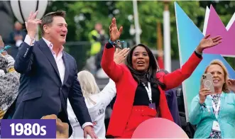  ?? ?? 1980S
Gold! Singer Tony Hadley with Olympians Tessa Sanderson and Jayne Torvill