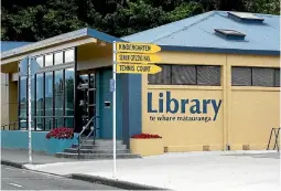  ?? PHOTO: CHERIE SIVIGNON/ FAIRFAX NZ ?? The Motueka Library may be extended on its existing Pah St site.