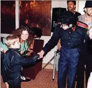  ?? DAN REED, HBO ?? A young Wade Robson (left) and Michael Jackson in 1987.