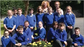  ?? Photo by Michelle Cooper Galvin ?? Kiltallagh National School senior pupils with teachers Maud Eadie and Principal Paula Ní Bhriain.