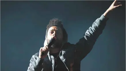  ?? ANNIK MH DE CARUFEL LE DEVOIR ?? The Weeknd a pris ses fans par surprise vendredi en dévoilant à minuit six chansons dans lesquelles il évoque ses peines de coeur.