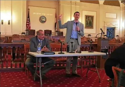  ?? ARIEL ZANGLA — DAILY FREEMAN ?? Kingston Police Chief Egidio Tinti, left, and Mayor Steve Noble are shown during Monday’s community forum about police matters.